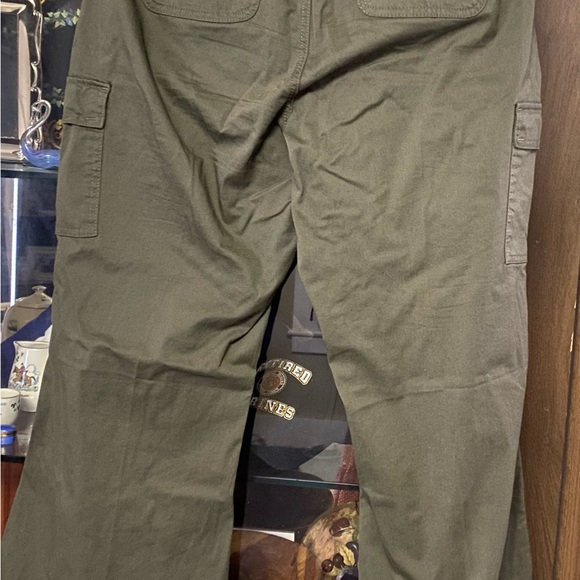 Army green Torrid slacks size 12 - Picture 3 of 3